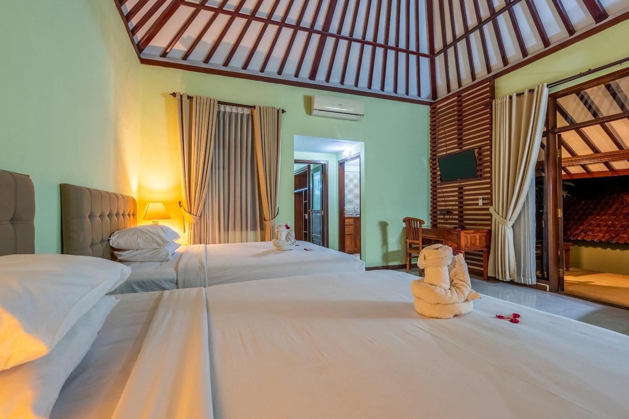 Taman Surgawi Resort & Spa Jasri Exterior foto